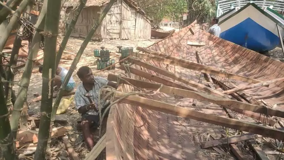 बालागढ़ में किसी समय में अच्छा चल रहा नाव उद्योग आजकल ठप्प पड़ा है। सभी फोटो: गुरविंदर सिंह