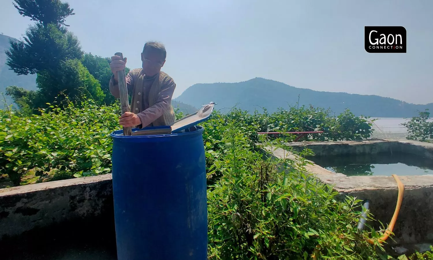 Farmer Bhawan Singh Koranga is one of the earliest farmers in Uttarakhand to cultivate kiwi. Photo by Megha Prakash. Farmer Bhawan Singh Koranga is one of the earliest farmers in Uttarakhand to cultivate kiwi. Photo by Megha Prakash.