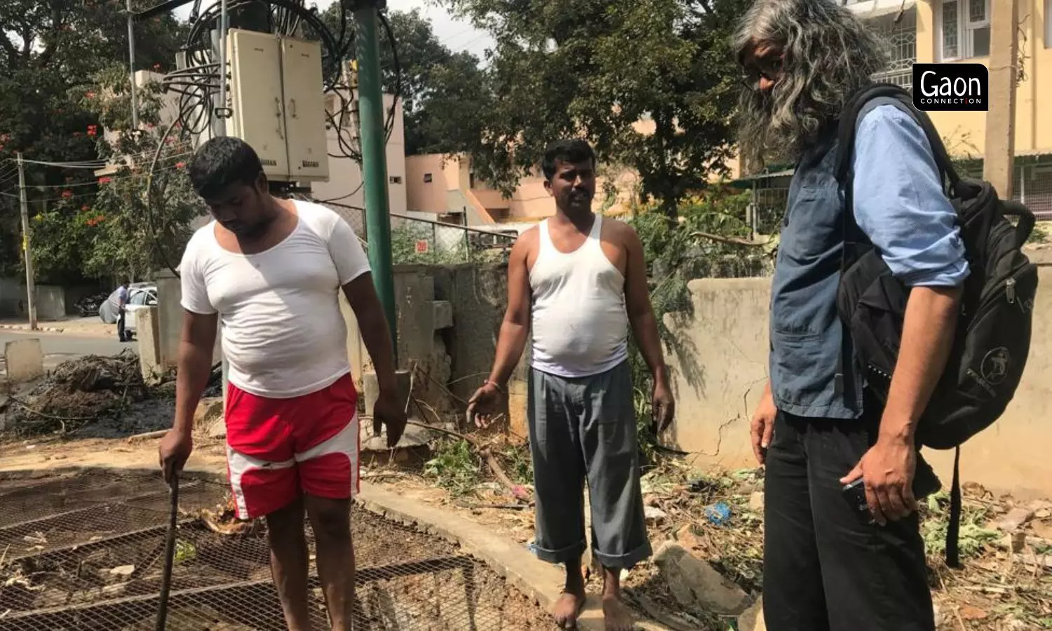 Vishwanath, who was also at the site, explained the role the well diggers community could play in helping solve the growing water crisis in the southern metropolis. Vishwanath, who was also at the site, explained the role the well diggers community could play in helping solve the growing water crisis in the southern metropolis.