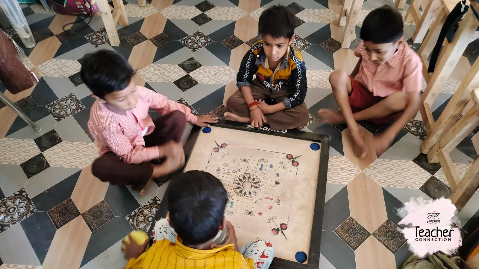 अगर बच्चा स्कूल जाकर पढ़ाई में दिलचस्पी लेने लगे तो माता-पिता भी अपने बच्चे की शिक्षा के प्रति रुचि दिखाने लगते हैं। अगर बच्चा स्कूल जाकर पढ़ाई में दिलचस्पी लेने लगे तो माता-पिता भी अपने बच्चे की शिक्षा के प्रति रुचि दिखाने लगते हैं।