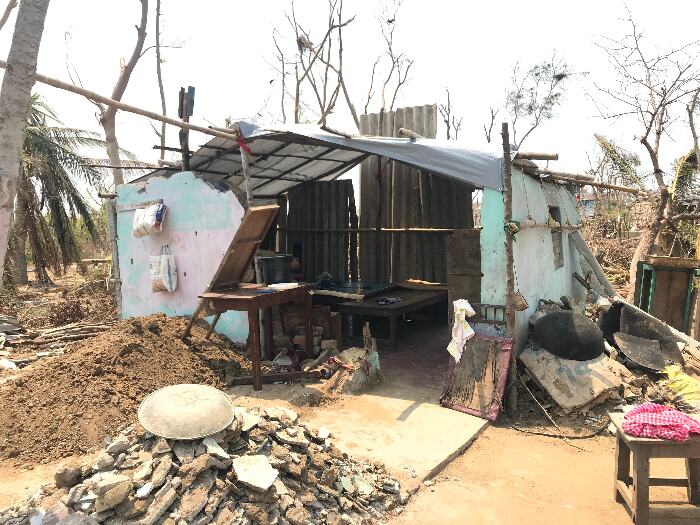 The high speed winds of cyclone Fani pulverised all the houses in Harchandi basti, an urban slum in Puri, Odisha. Except lives, people have lost everything. Pic: Nidhi Jamwal 